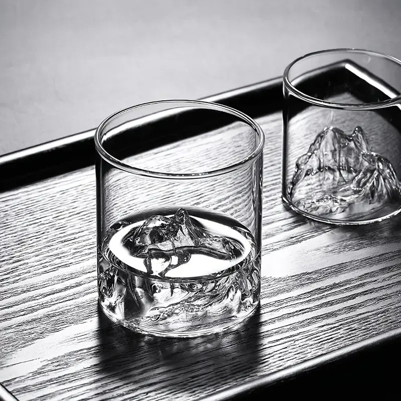 Moderigtig kreativ japansk skjult bjergkop 300 ml - 1 stk.