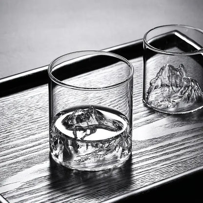 Moderigtig kreativ japansk skjult bjergkop 300 ml - 1 stk.
